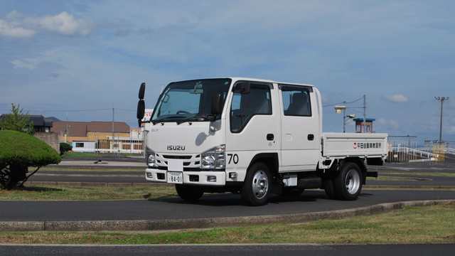 準中型自動車